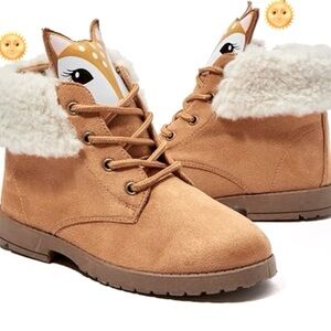 VVGU: Fabkids Sherpa Lined Ankle Boots with super cute 3D deer face!